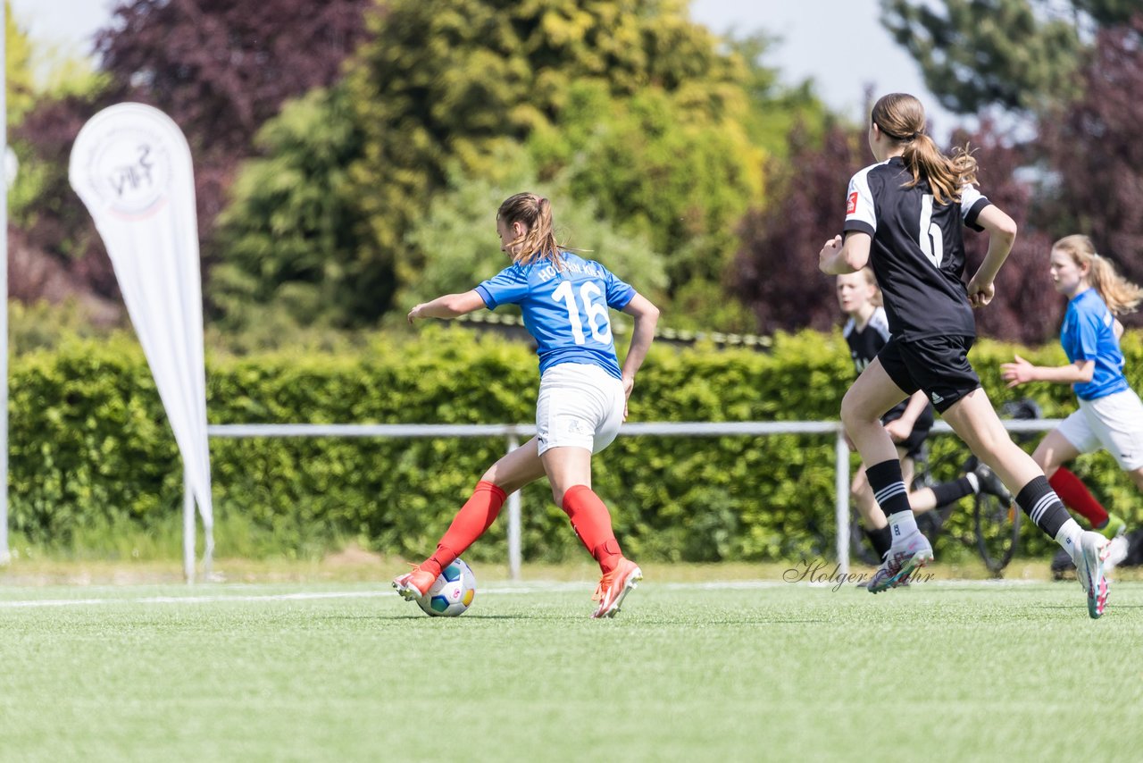 Bild 368 - wBJ SH-Pokalfinale  Holstein-Kiel - SV Viktoria : Ergebnis: 1:0